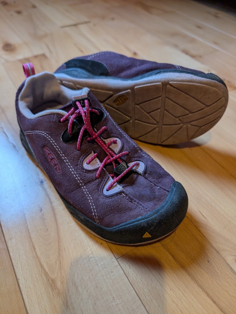 Keen Kids Purple and Pink Lace-Up Outdoor Sneakers 3 US (35 EU)